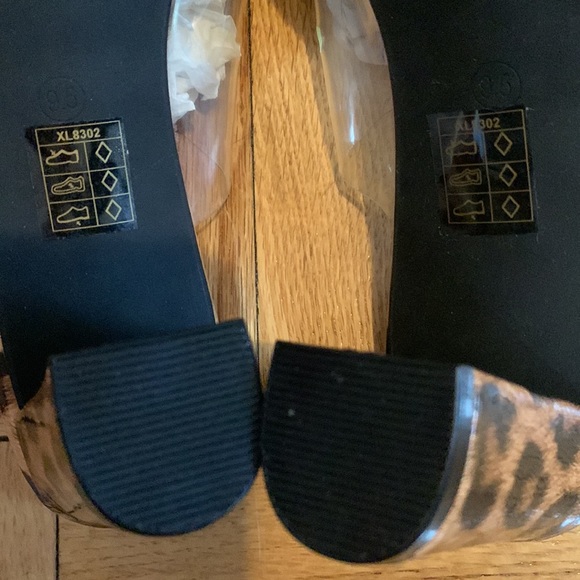 Brand New Mules Sandals - Picture 6 of 6